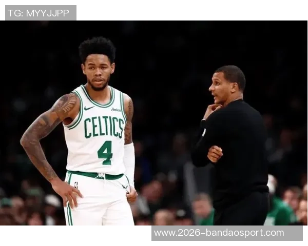 安芬尼西蒙斯谈交易流言称专注当下是最重要的 安芬尼西蒙斯谈交易流言称专注当下是最重要的