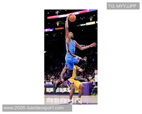 期待新赛季杜兰特得分突破990将超越大帅诺维茨基跻身历史第六位 期待新赛季杜兰特得分突破990将超越大帅诺维茨基跻身历史第六位